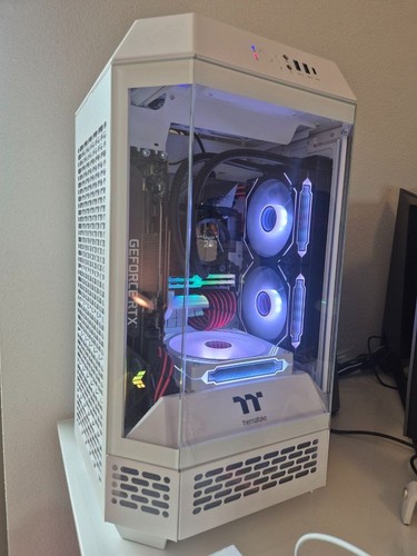 Neuwertiger gamer asus - gamer, pc