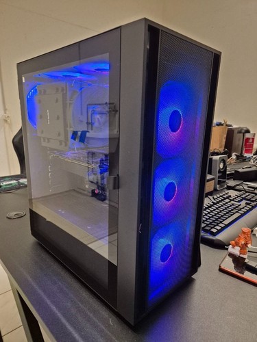 Neuwertiger asus rog rgb gamer - neuwertiger,